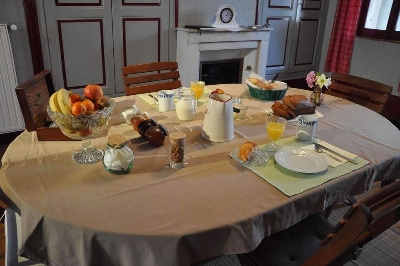 Bed and Breakfast Les Charmilles à Saint-Jean-de-Losne Extérieur photo